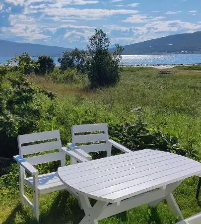 Hos Laura & Valdemar Holiday home *