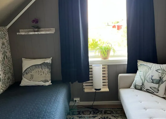 Hos Laura & Valdemar Feriehus Nord-Lenangen