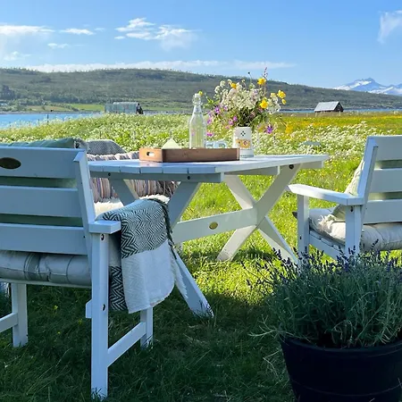 Nyaraló Hos Laura & Valdemar *